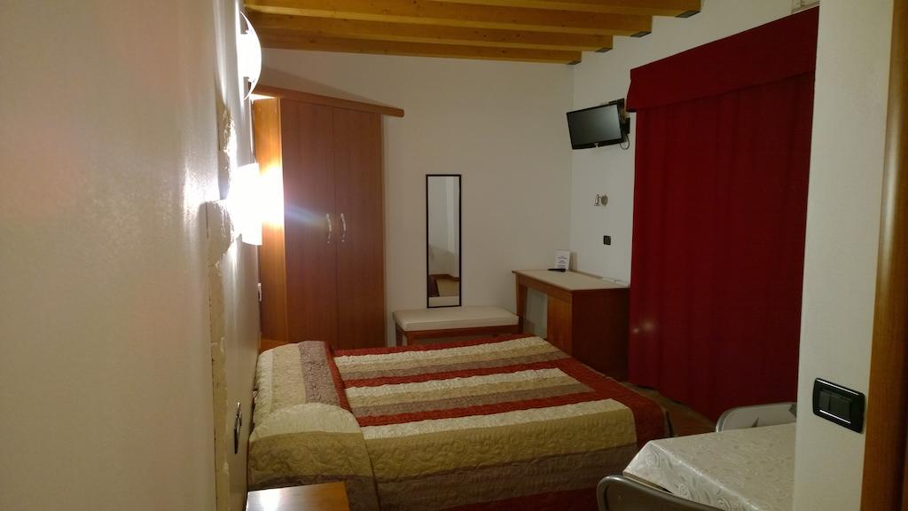 Elvira Miniscalchi Guest house *